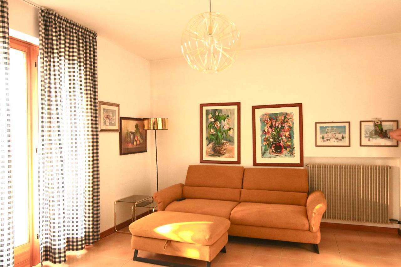 3 Rooms Apartment Whit Balcony And Lake Wiew Malcesine Eksteriør bilde